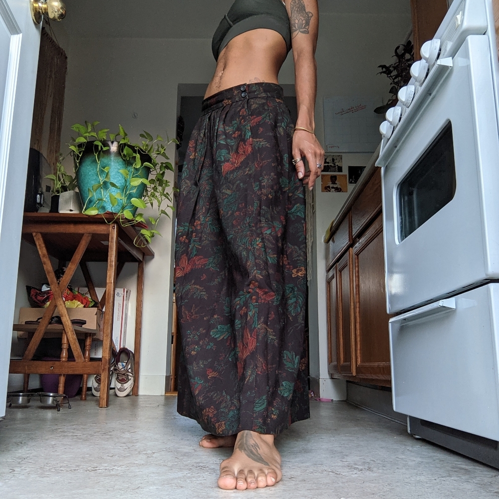 vintage floral skirt